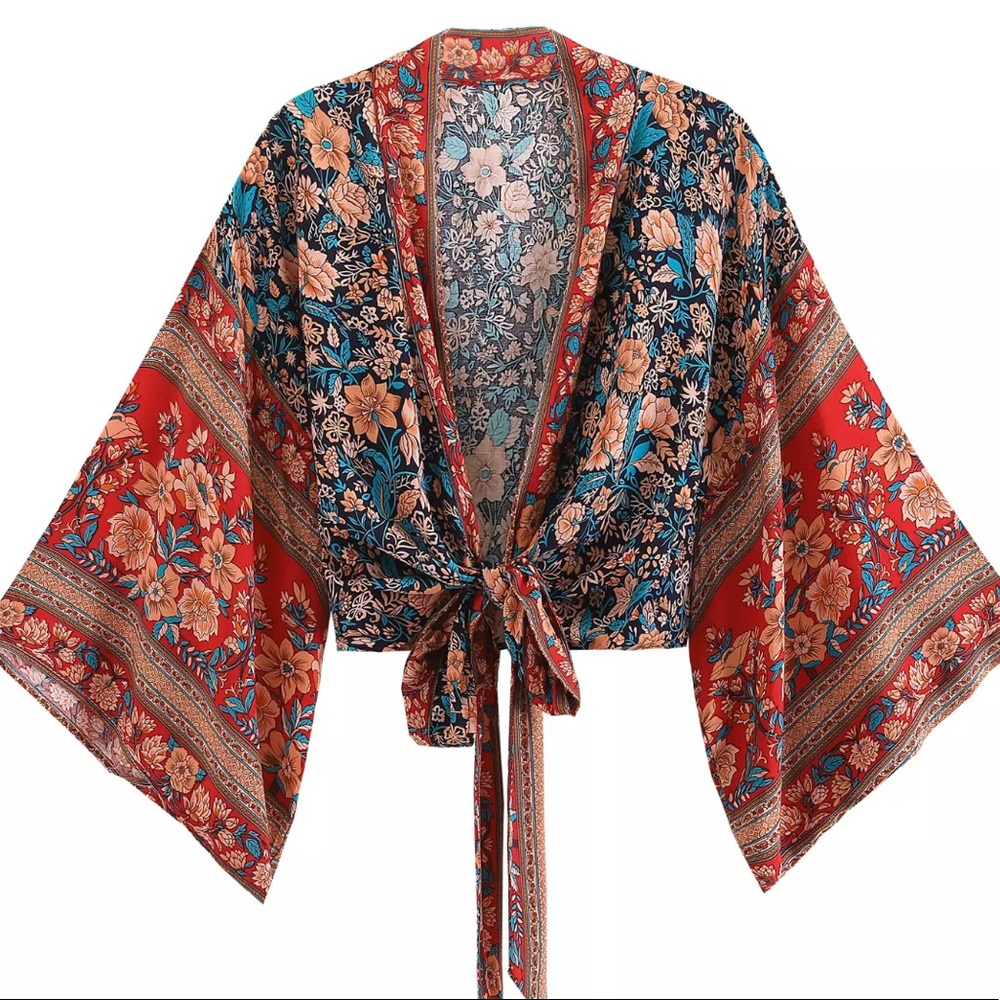 Bohemian Floral print Kimono top  brand new
Cover up